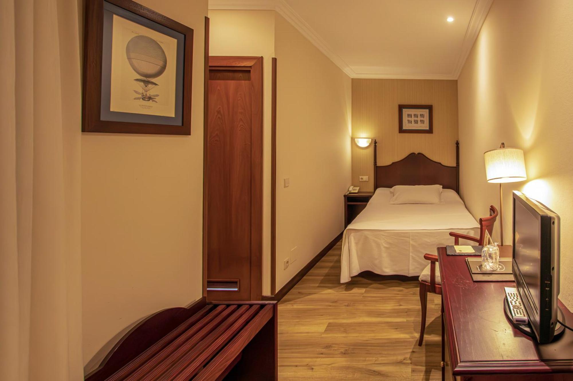 Hotel Ribadesella Playa Екстер'єр фото